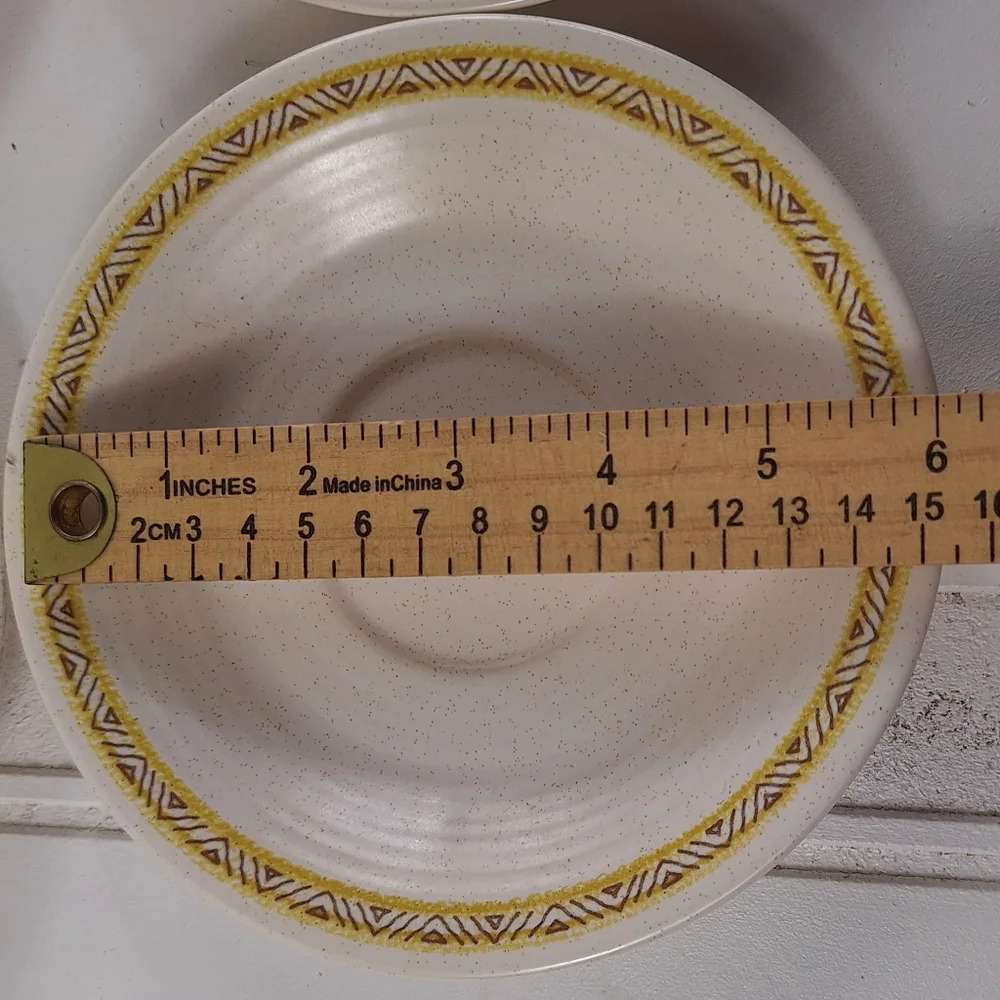 Lot of 4 Franciscan Hacienda Gold 6 1/2" Earthenware Bread / Dessert Plates  USA - Picture 5 of 5